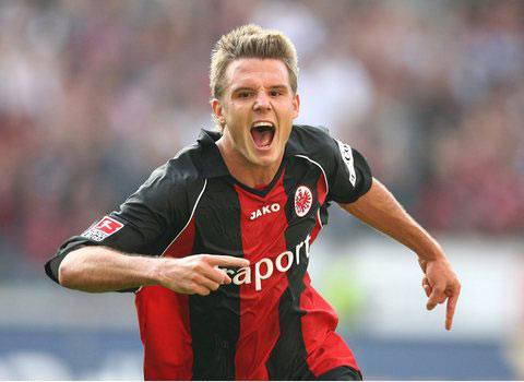 其深厚的足 其深厚的足